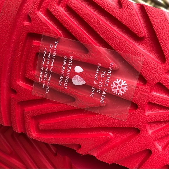 UGG Boots Pink Red PVC 9 Waterproof NEW - Picture 11 of 12